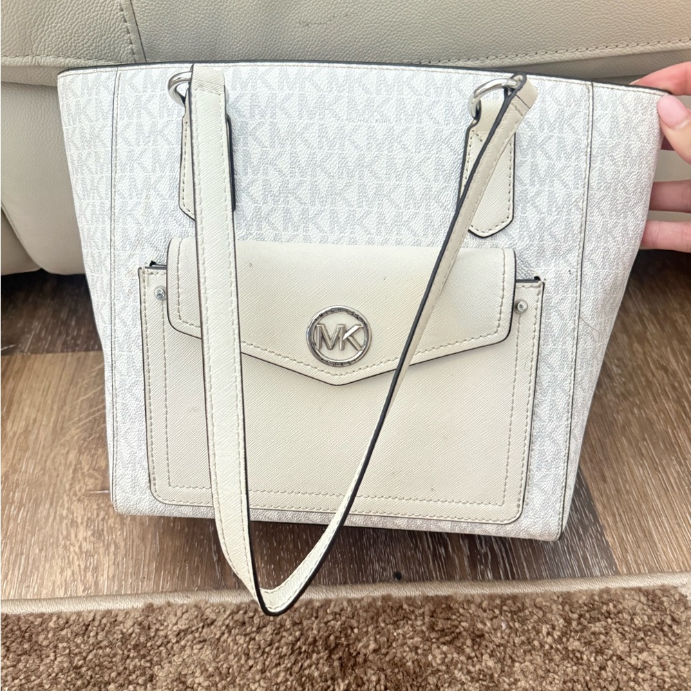 Michael Kors White Women's Bag